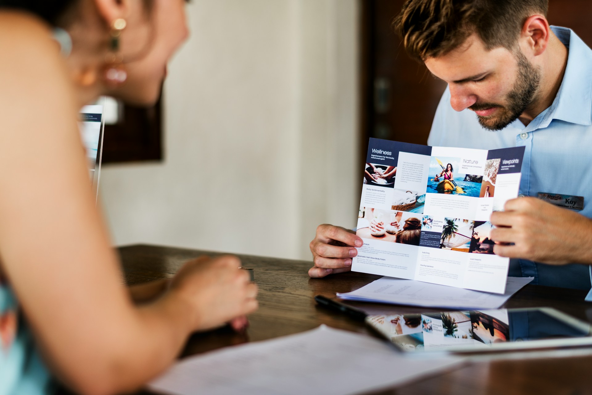 Custom Brochures and Flyers: Effective Tools for Business Marketing